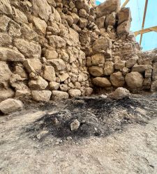 Jerusalem: Charred Beams from the Destruction of the First Temple Discovered