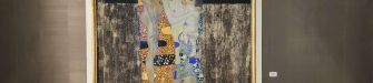 Why did the National Gallery of Umbria pay 100,000 euros to GNAM for the Klimt loan?